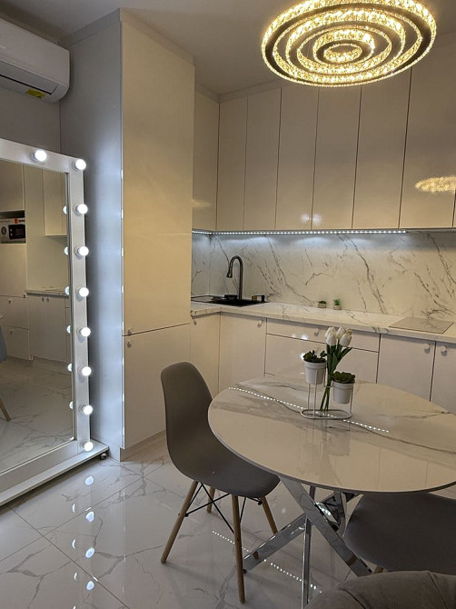 Від  хозяїна , Здам квартиру світла цукерочка  в У квартал Софіївська Борщагівка - зображення 2