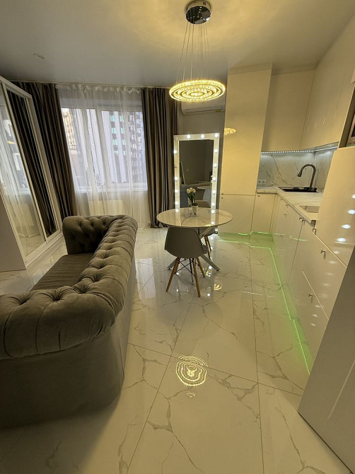 Від  хозяїна , Здам квартиру світла цукерочка  в У квартал Софіївська Борщагівка - зображення 1