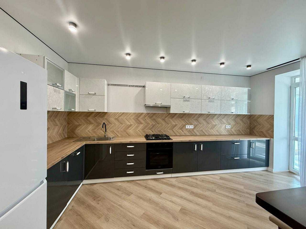 Здається в оренду простора 3-кімнатна квартира. ЖК Академічний Винница - изображение 1