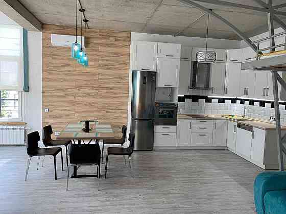 Велика Студія 53м! Новий ремонт! Юності 8, ЖК Бізнес класу, м. Дарниця Киев