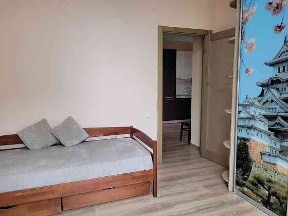 Ліпінка 2, довгострокова оренда 2-к квартири, кімнати роздільні Киев