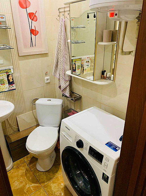 Продам двокімнатну квартиру з ремонтом  в центрі Гарна інвестиція! Ірпінь - зображення 6