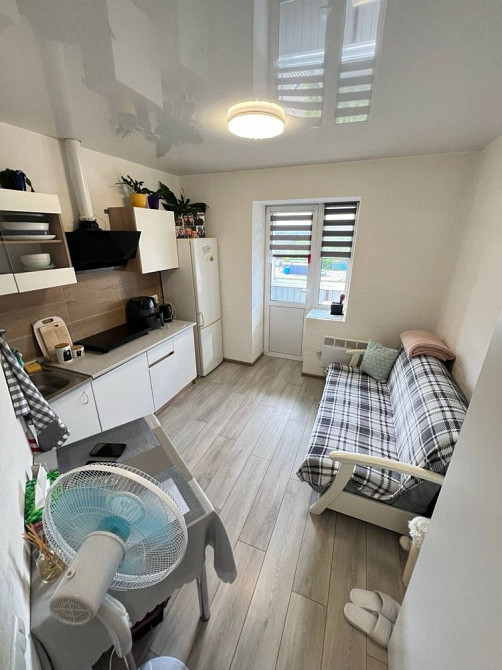 Продам гостинку в Песочине, ЖК Ласточкино гнездо Пісочин - зображення 1