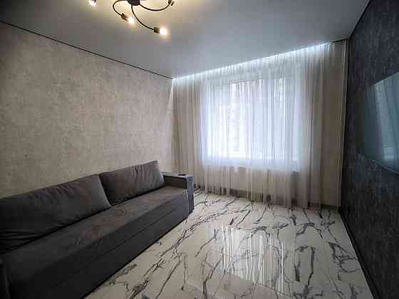 Продам новеньку двокімнатну квартиру в сучасному ЖК поруч з парком. Ирпень