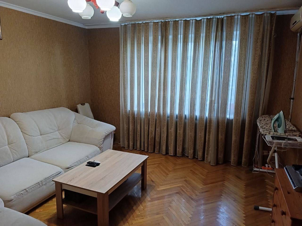 Продам 4-к квартиру в смт. Коцюбинське. поверх 4/9 Коцюбинське - зображення 1