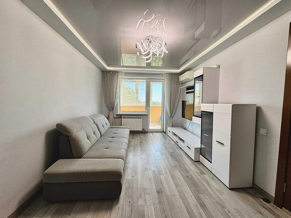 Стильная квартира на Одесской, сторона Класса. Сертификат + Харьков - изображение 1