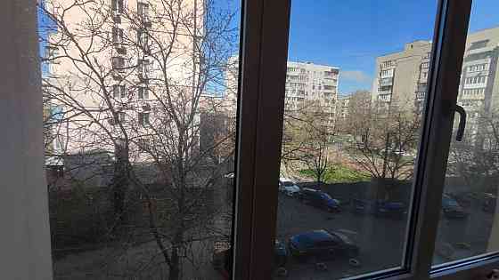 Продам в Одессе 3х комнатную на Королева. Odesa