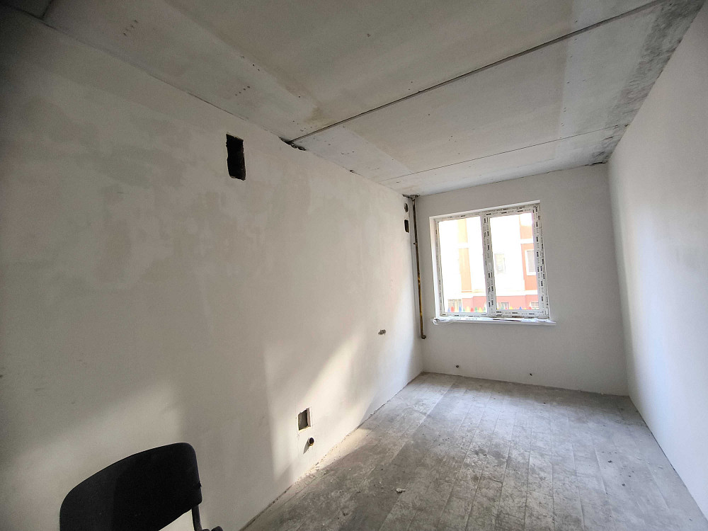 Продам 2к в центрі. Розводки опалення, електрики та сантехніки. Ирпень - изображение 1