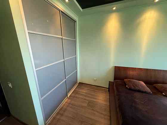 Трикімнатна квартира з ремонтом  район Чайки , вулиця Гайдамацька Ровно