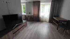 Вільна! вул. Виговського Львов