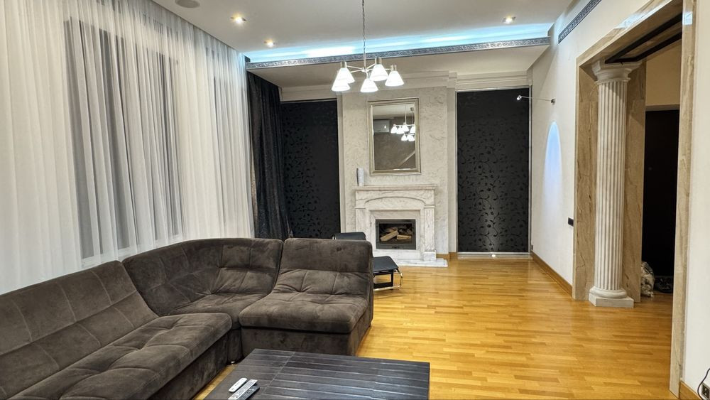 Оренда 2-рівневого пентхауса з дизайнерським ремонтом, Печерськ Киев - изображение 1