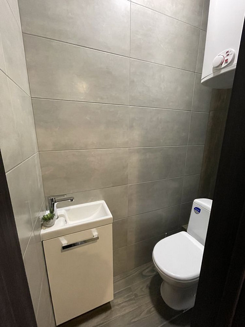 Трёхкомнатная квартира Салтовка, мед комплекс, амосова 23 Харьков - изображение 8