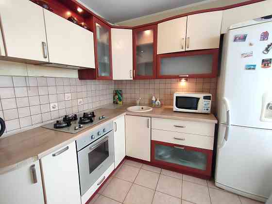 Метро Вокзальна, Політехнічний Інститут,Святошин, Колібріс ринок Киев