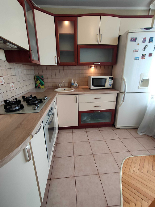 Метро Вокзальна, Політехнічний Інститут,Святошин, Колібріс ринок Киев - изображение 2