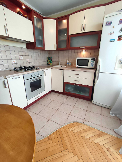 Метро Вокзальна, Політехнічний Інститут,Святошин, Колібріс ринок Киев - изображение 1