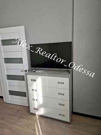 Сдам 1 комн. квартиру. Современный жк. 6 ст. фонтан. Приморский р-н. Одесса