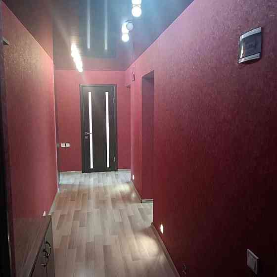 Сдам 2х ком квартиру в отличном районе! Тополь-2,дом 7а Днепр