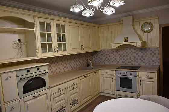 Продам 3-кімн. квартиру, Голосіївський район, Голосіїв. KA Київ