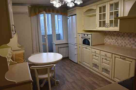 Продам 3-кімн. квартиру, Голосіївський район, Голосіїв. KA Київ