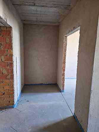 Продам 1к квартиру з частовим ремонтом, на Газу! Буча