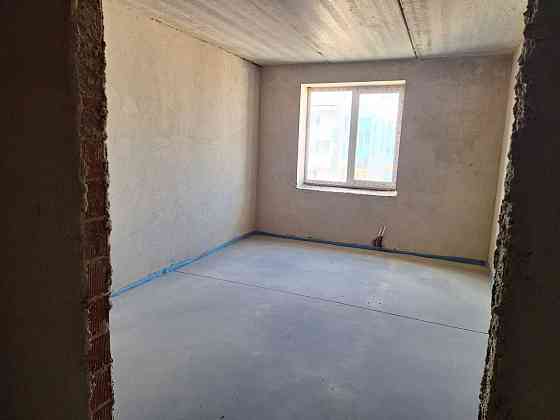 Продам 1к квартиру з частовим ремонтом, на Газу! Буча