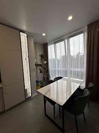 2кімнатна квартира з сучасним ремонтом, центральнйи парк Все лишається Ирпень