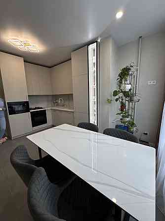 2кімнатна квартира з сучасним ремонтом, центральнйи парк Все лишається Ирпень