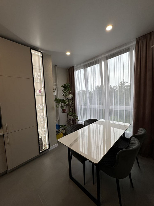 2кімнатна квартира з сучасним ремонтом, центральнйи парк Все лишається Ирпень - изображение 1