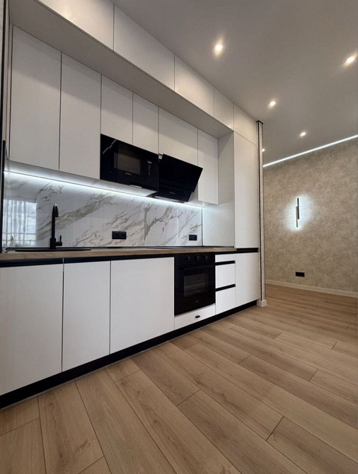 Стильная 1-комнатная квартира с ремонтом в Жемчужене  на Краснова Одеса - зображення 1