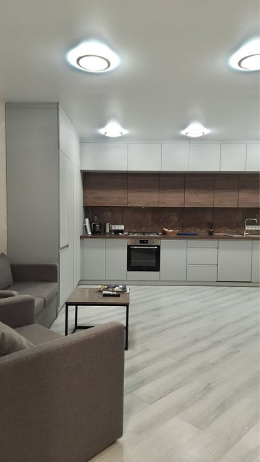 Продам укомплектовану двокімнатну квартиру в Ірпені .Газове опалення Ирпень - изображение 1