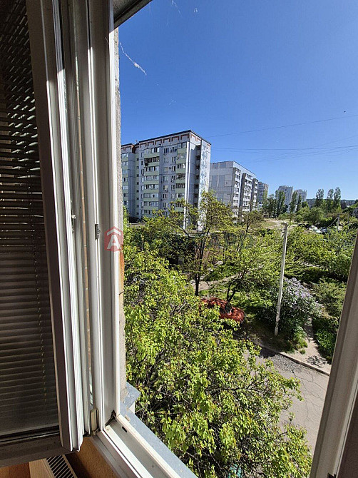 Митниця. Продаж 3-х кімнатної квартири Черкассы - изображение 1