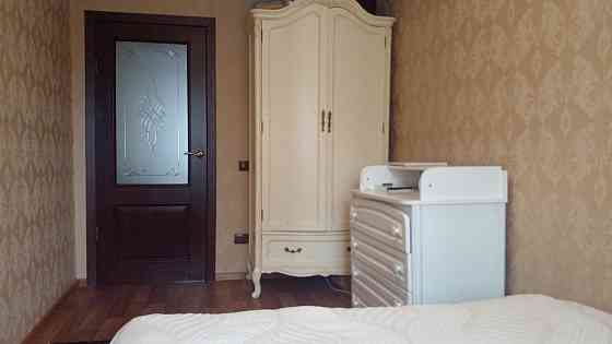 Здається трикімнатна квартира для родини Суми