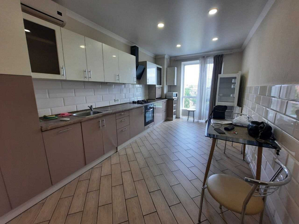 Сдам 1-комн кв в новострое в центре (ЖК Жуковский) Днепр - изображение 1