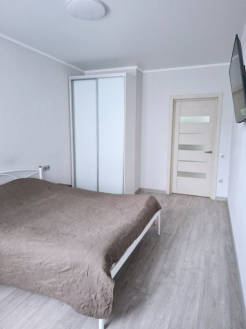 1 кімнатна пр. Европейского Союза,45 Подол,Виноградор,ЖК Варшавській Киев - изображение 2