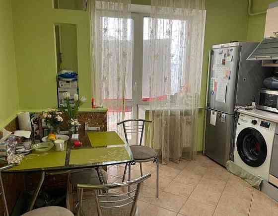 Пропонуємо хорошу 3х кімнатну квартиру з ремонтом! Хмельницкий