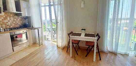 Довгострокова оренда 2к  квартири ЖК Ліпінка вул Замковецька 102 Kyiv