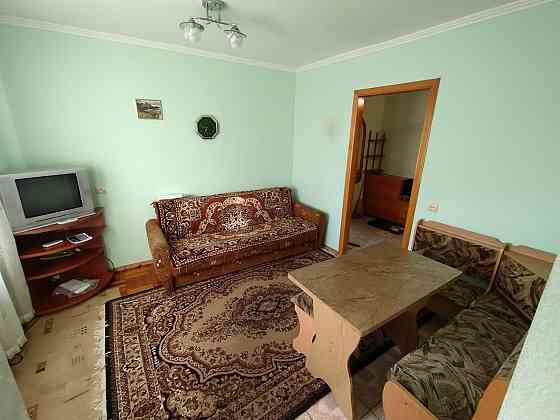 Сдам СВОЮ 2комн. кв на Бочарова, шевченковский мкр Запоріжжя