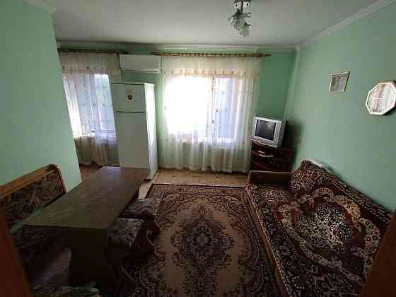 Сдам СВОЮ 2комн. кв на Бочарова, шевченковский мкр Запоріжжя