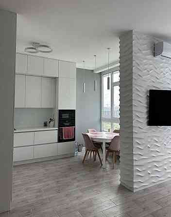 Здам 3-кімн. квартиру, ЖК "Каховська", Микільська Слобідка. KA Киев