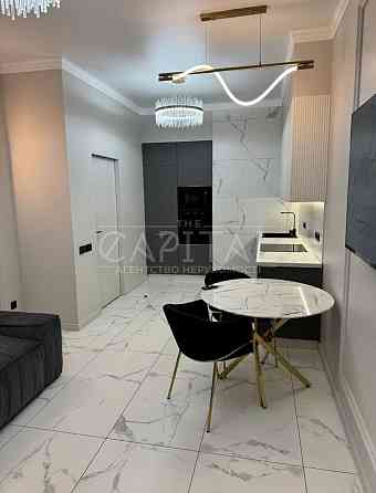 Оренда 1-кімнатної квартири ЖК Manhattan City Киев