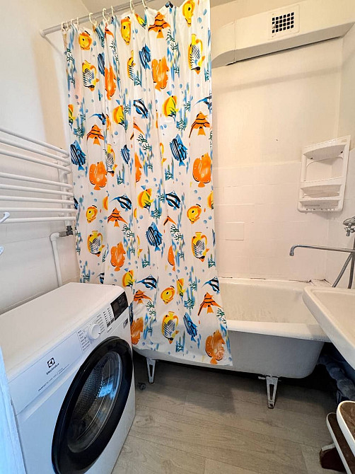 3 км по в.Франка поруч ліцею№5 Ивано-Франковск - изображение 8