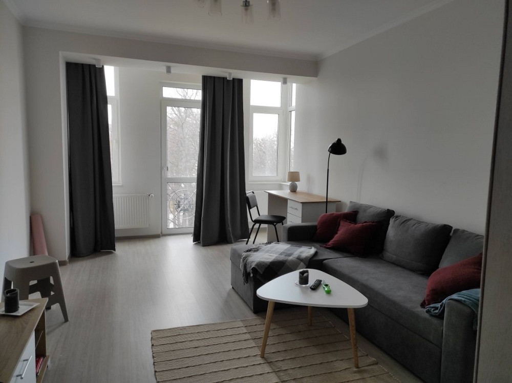 2-кімнатна квартира вул. Залізнична Ивано-Франковск - изображение 1