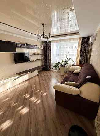 Пропонуємо вам Сучасну 3х кімнатну квартиру з хорошим ремонтом! Хмельницкий