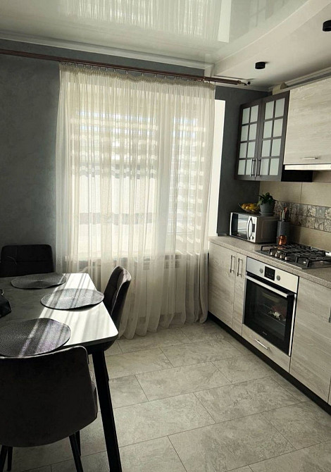 Пропонуємо вам Сучасну 3х кімнатну квартиру з хорошим ремонтом! Хмельницький - зображення 1