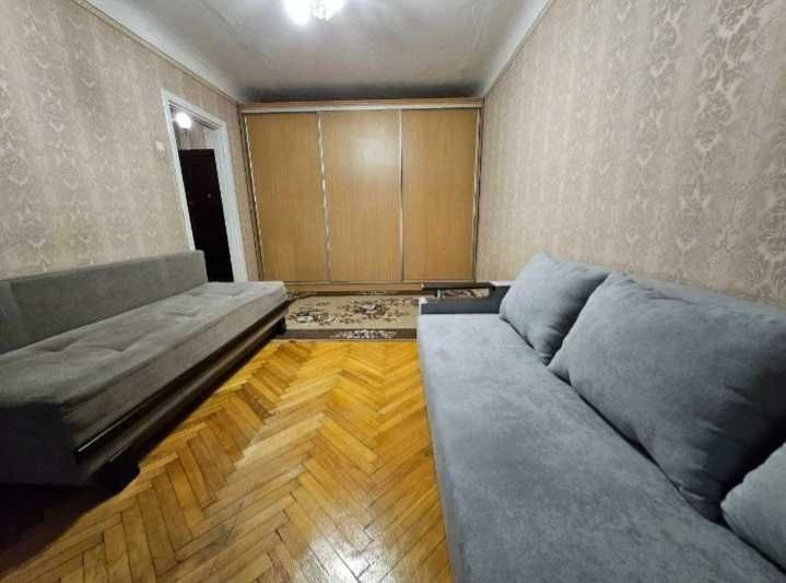 Власник хдаеться 1-кім. квартира центр. Ивано-Франковск - изображение 2