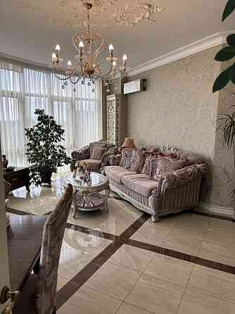 Красивая двухкомнатная квартира в доме Марсель Одесса