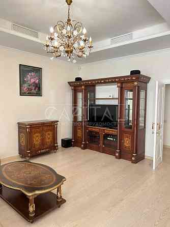 Оренда просторої 3-кімнатної квартири в центрі Києва Киев