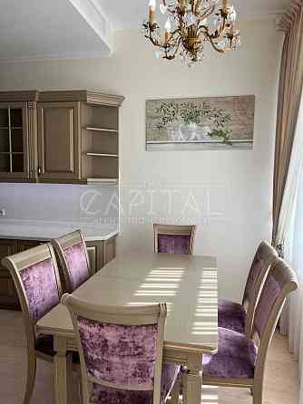 Оренда просторої 3-кімнатної квартири в центрі Києва Киев