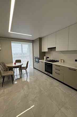 Здається стильна 2х кімнатна квартира в новому будинку! Хмельницкий