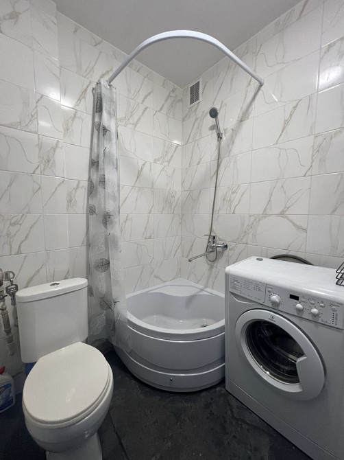 Продаж однокімнатноі гостинки в Центрі з ремонтом Кременчуг - изображение 2